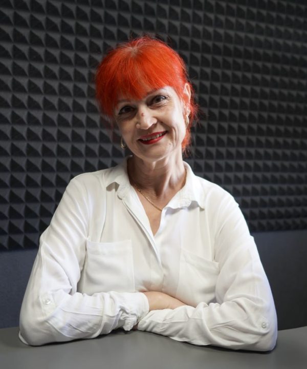 Лариса Романова